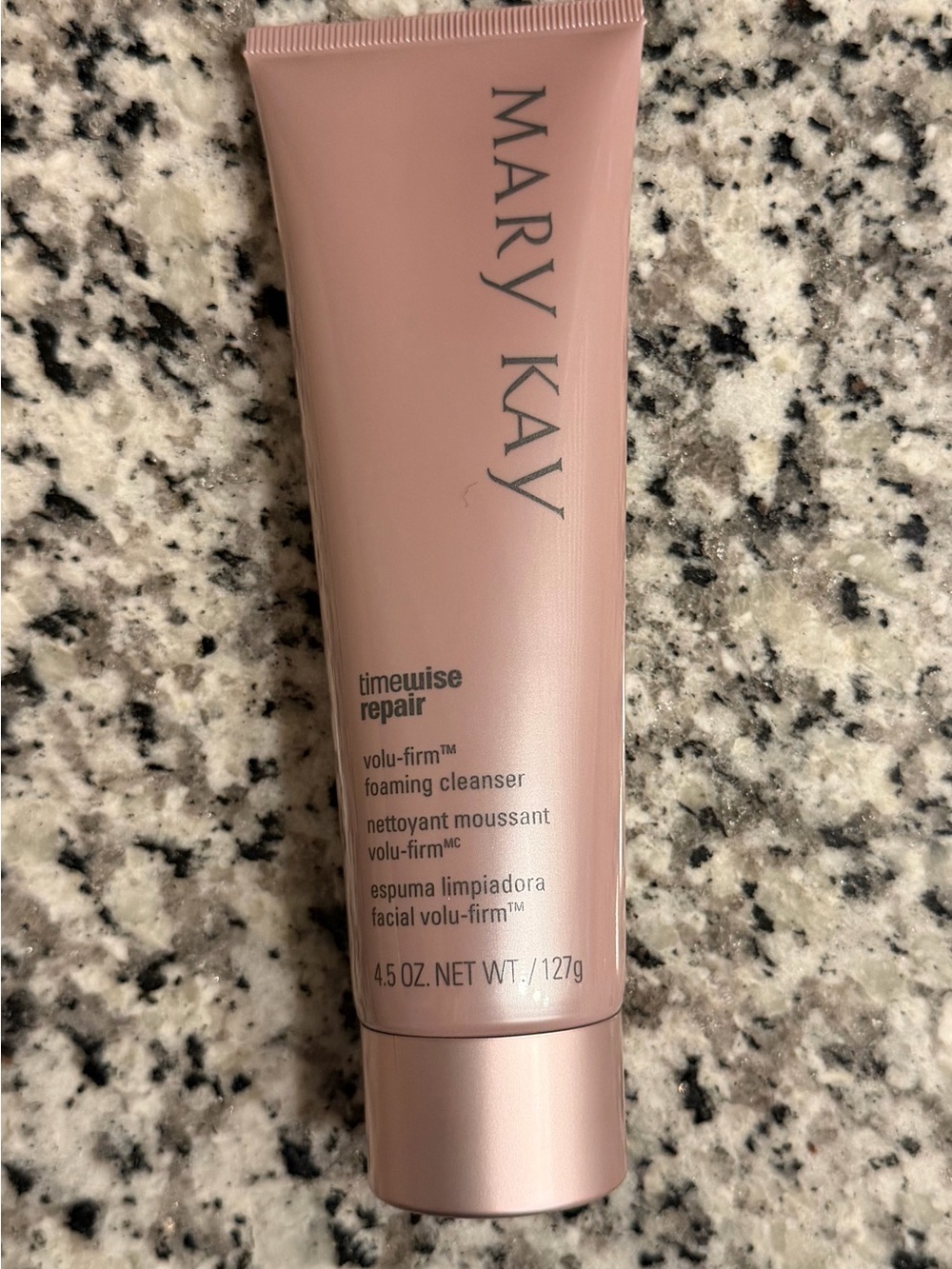 Mary Kay Timewise Repair Set in Soft Pink and Silver Accents - Picture 3 of 7